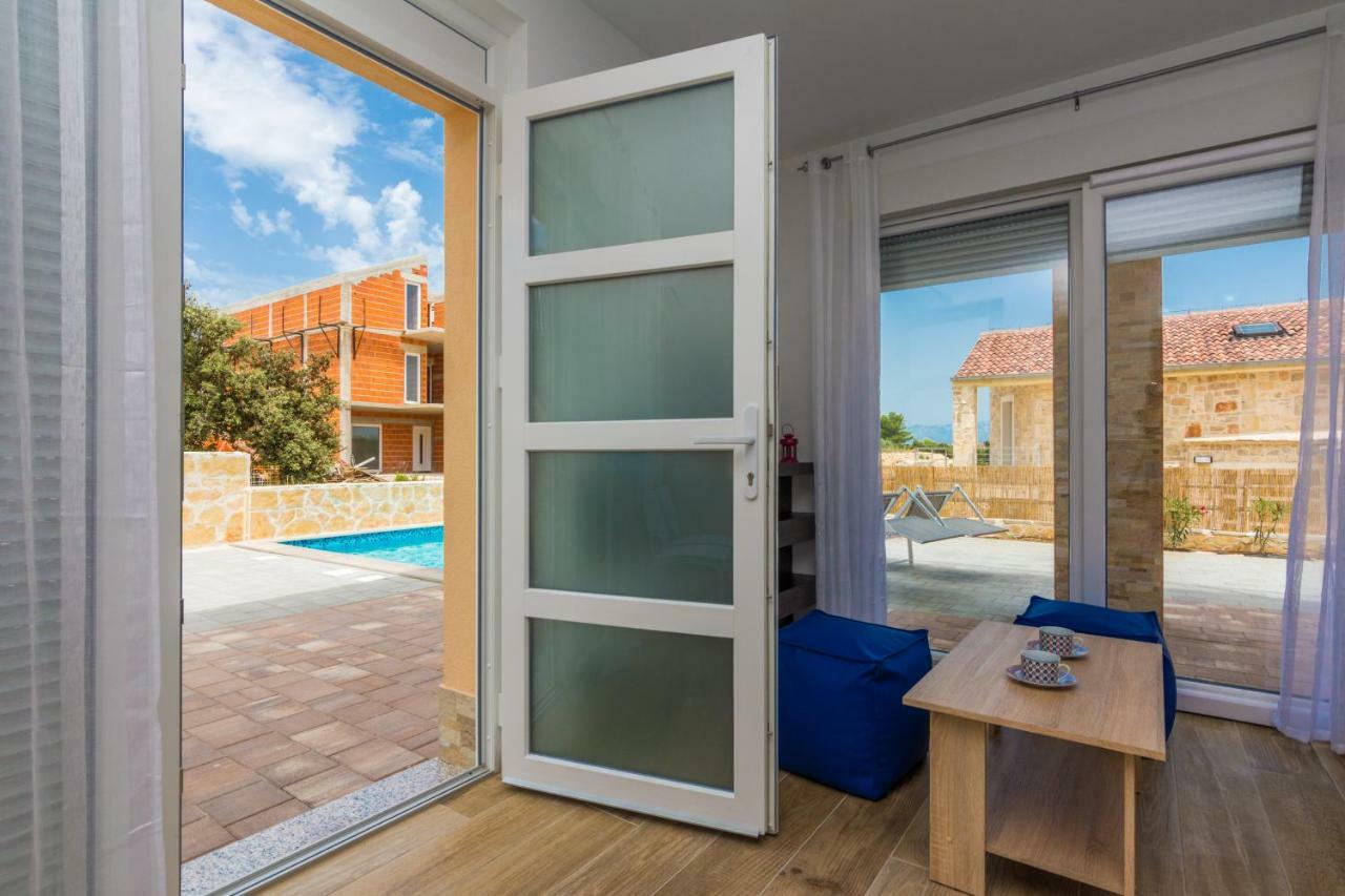 Apartamento Fabulous House B With Outdoor Pool Zaton  Exterior foto