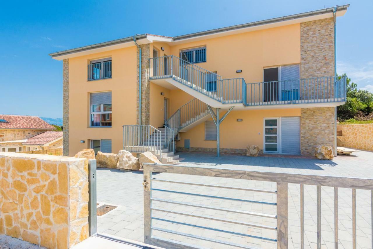 Apartamento Fabulous House B With Outdoor Pool Zaton  Exterior foto