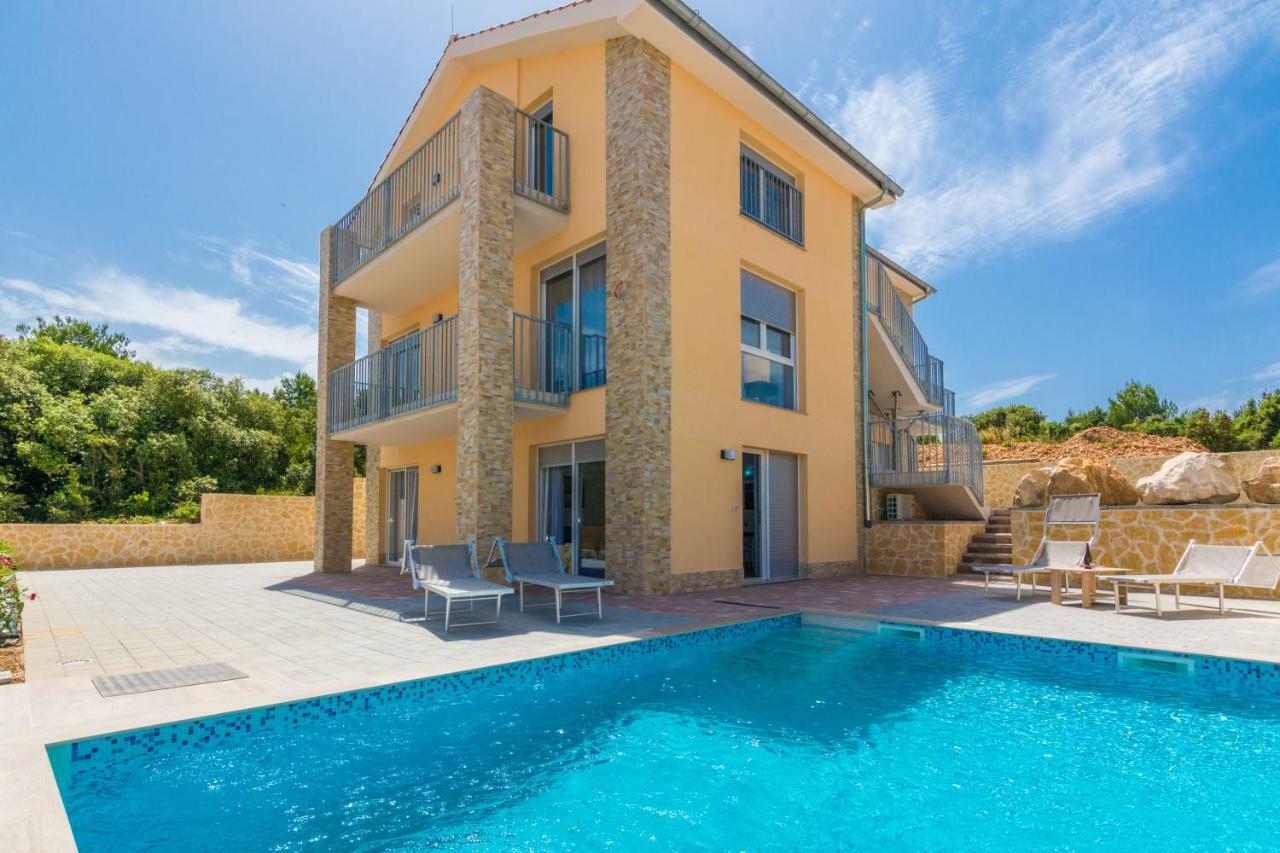 Apartamento Fabulous House B With Outdoor Pool Zaton  Exterior foto
